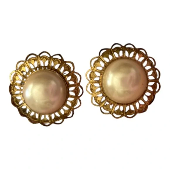 Vintage 1928 Brand Faux Pear and Gold Earrings - Picture 1 of 4